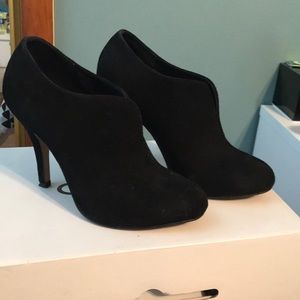 Black ankle booties
